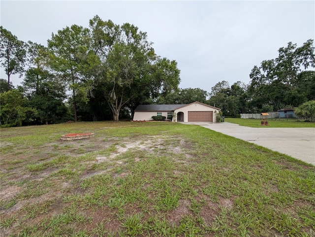 11308 Echo View Dr, Odessa, FL 33556 - view of front of property featuring a garage, a front lawn, and concrete driveway