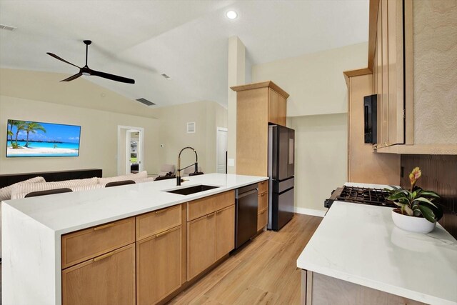 531 Hunter Ln, Bradenton, FL 34212 - photo 9