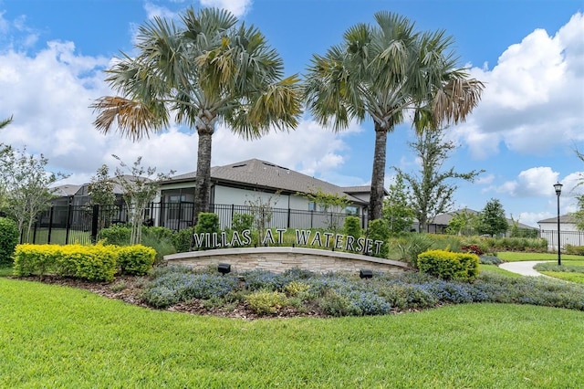6352 Mooring Line Cir, Apollo Beach, FL 33572 - view of property's community