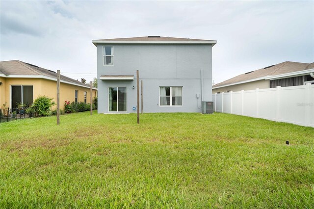 11926 Grand Kempston Dr, Gibsonton, FL 33534 - photo 9