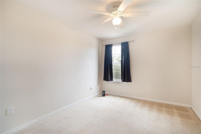 11926 Grand Kempston Dr, Gibsonton, FL 33534 - photo 27