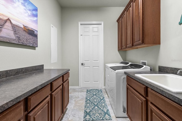 2900 W Lantana Dr, Beverly Hills, FL 34465 - laundry room featuring washing machine and clothes dryer and cabinet space