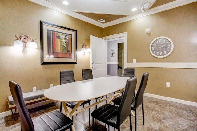4221 W Spruce St Unit 2328, Tampa, FL 33607 - dining area featuring ornamental molding and recessed lighting