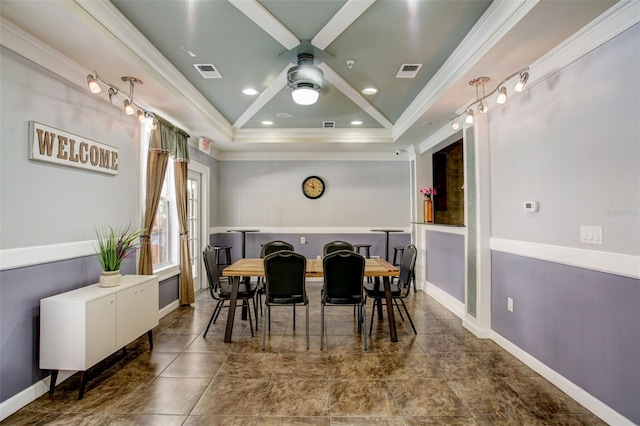 4221 W Spruce St Unit 2328, Tampa, FL 33607 - dining area featuring ornamental molding, a raised ceiling, ceiling fan, and recessed lighting