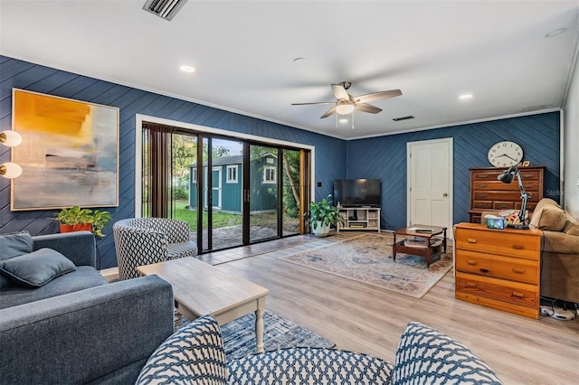 8710 N Pawnee Ave, Tampa, FL 33617 - photo 28