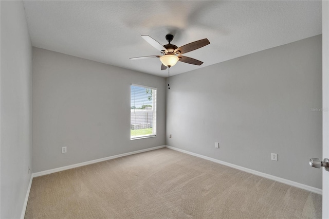 607 Tuscanny St, Brandon, FL 33511 - unfurnished room featuring ceiling fan and light colored carpet