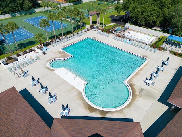 607 Tuscanny St, Brandon, FL 33511 - community pool with a patio area