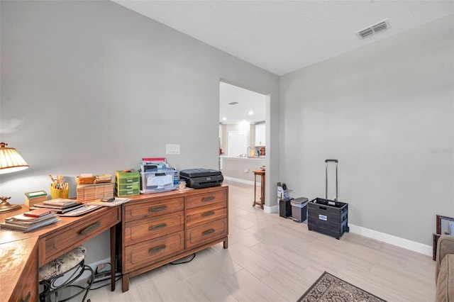 31530 Magna Gulf Loop, San Antonio, FL 33576 - home office featuring baseboards