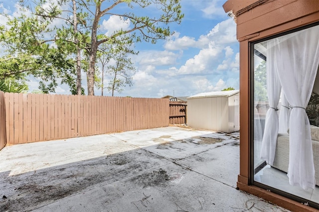 10520 Winrock Pl, Tampa, FL 33624 - photo 23
