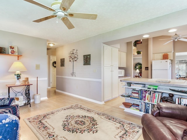 702 Plumbrook Rd, Sun City Center, FL 33573 - photo 20