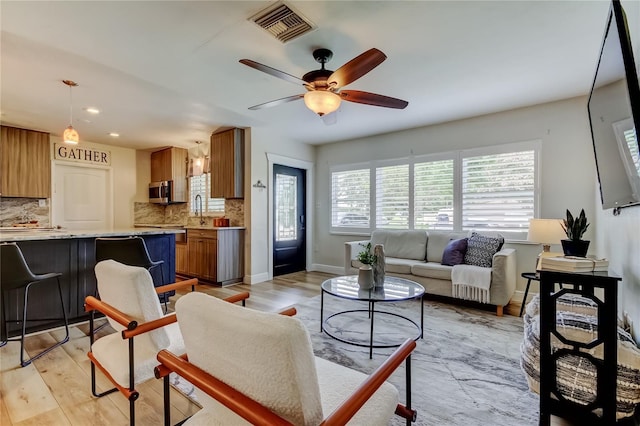2192 Robinson Dr, Saint Petersburg, FL 33710 - photo 19