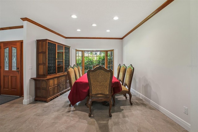 4128 Carrollwood Village Dr, Tampa, FL 33618 - dining room with recessed lighting and crown molding