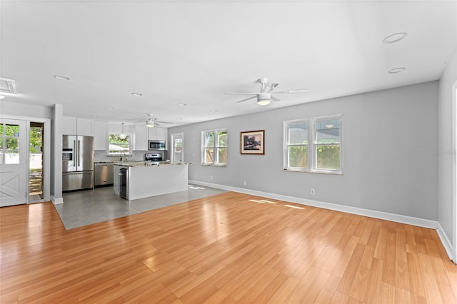 208 SE Lincoln Cir N, Saint Petersburg, FL 33703 - photo 5