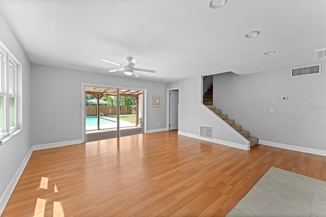 208 SE Lincoln Cir N, Saint Petersburg, FL 33703 - photo 9