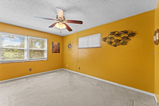 208 SE Lincoln Cir N, Saint Petersburg, FL 33703 - photo 26