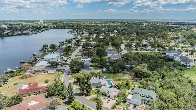 751 Bayshore Dr, Tarpon Springs, FL 34689 - photo 9