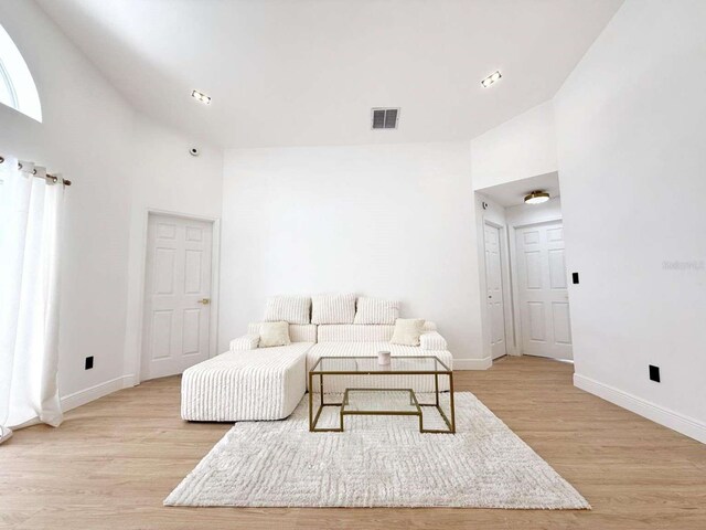 132 Canary Island Cir, Davenport, FL 33837 - photo 4