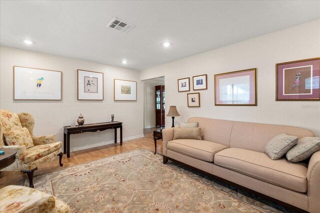 4321 S Thatcher Ave, Tampa, FL 33611 - photo 9