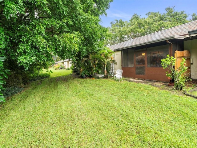2357 Walton Cir Unit M6, Palm Harbor, FL 34683 - view of grassy yard