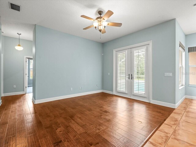 2409 Heather Manor Ln, Lutz, FL 33549 - photo 27
