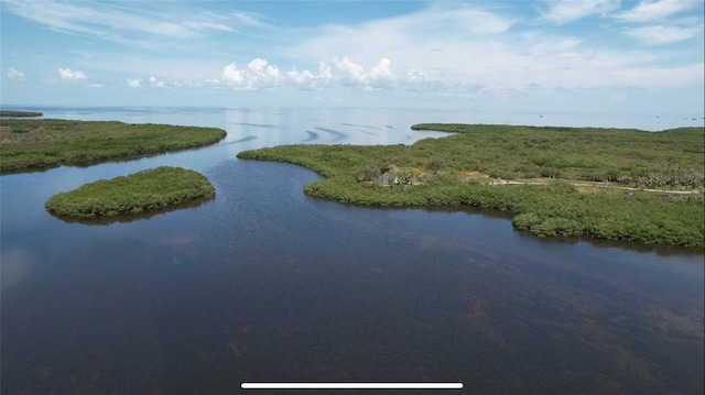 6711 Arroyo Dr, New Port Richey, FL 34652 - bird's eye view of a nearby body of water