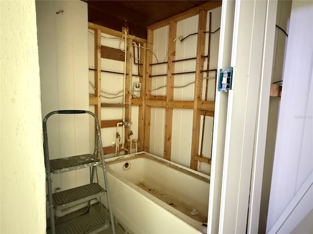 6711 Arroyo Dr, New Port Richey, FL 34652 - full bathroom featuring a bath
