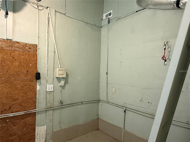 6711 Arroyo Dr, New Port Richey, FL 34652 - view of bathroom
