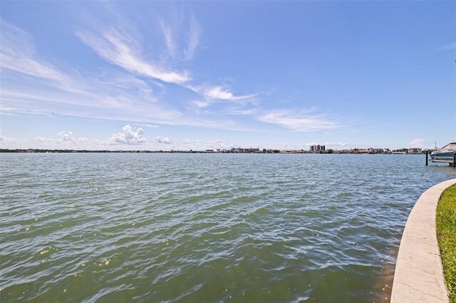 11055 7th St E, Treasure Island, FL 33706 - photo 26
