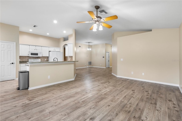2910 Red Coat Cir, Brandon, FL 33511 - photo 15