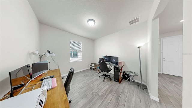 10842 Rolling Moss Rd, Tampa, FL 33647 - photo 36