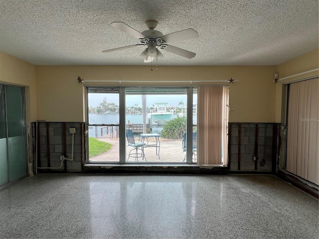 10246 Tarpon Dr, Treasure Island, FL 33706 - photo 32
