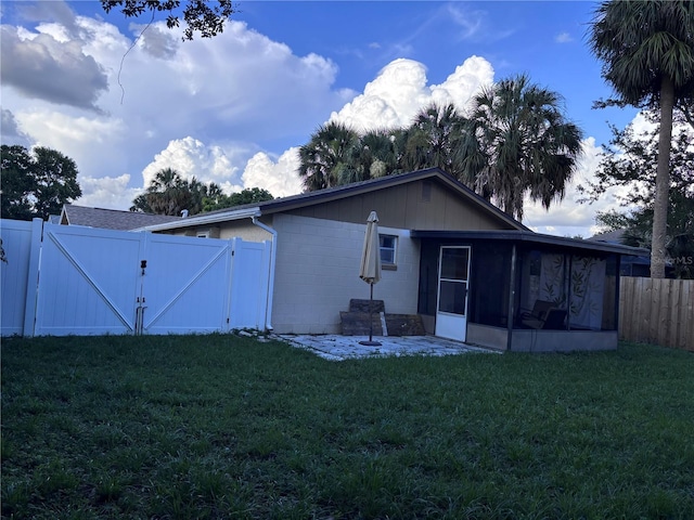 10102 Missy Ct, Tampa, FL 33615 - photo 18