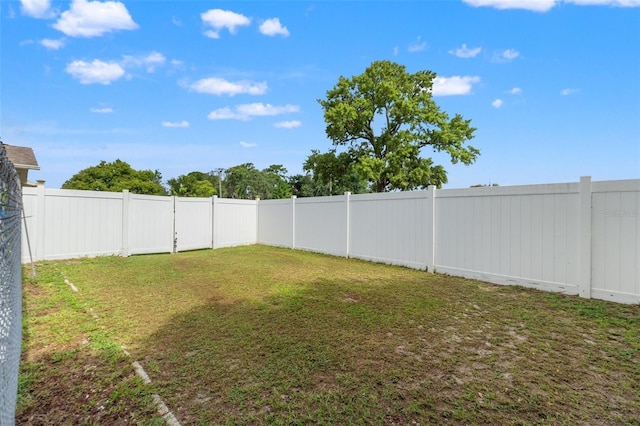 9171 Horizon Dr, Spring Hill, FL 34608 - view of fenced backyard