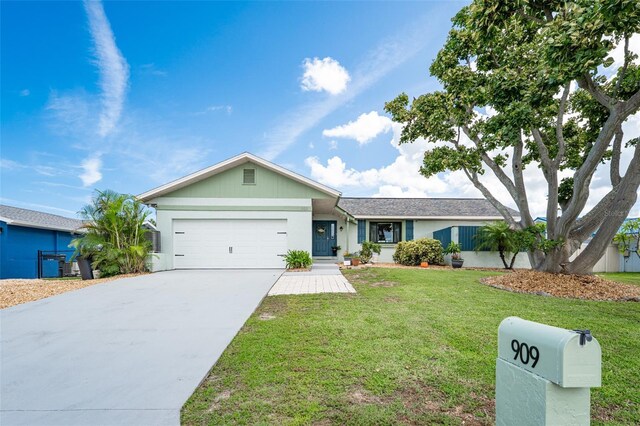 909 Silver Palm Way, Apollo Beach, FL 33572 - photo 2