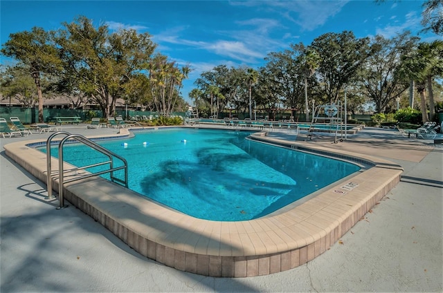 200 Gretchen Ct, Oldsmar, FL 34677 - community pool with a patio area