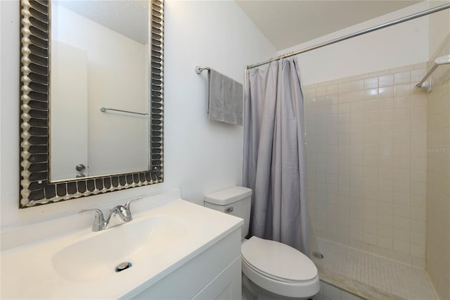 5018 Pine St, Seffner, FL 33584 - full bath featuring a tile shower and vanity