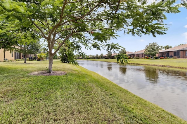 226 Shell Falls Dr, Apollo Beach, FL 33572 - photo 1