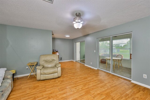 1905 Canterbury Ln Unit 17, Sun City Center, FL 33573 - photo 8