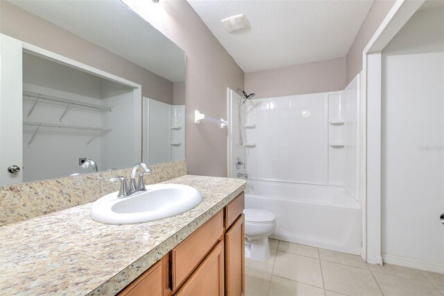 6332 Timberly Ln, Zephyrhills, FL 33542