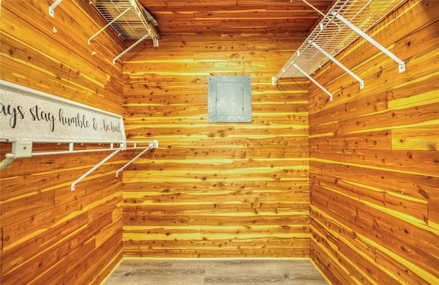 2206 Cordova Grn Unit 2206, Seminole, FL 33777 - walk in closet featuring wood finished floors