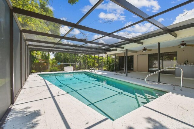 18504 Putters Pl, Tampa, FL 33647 - photo 32