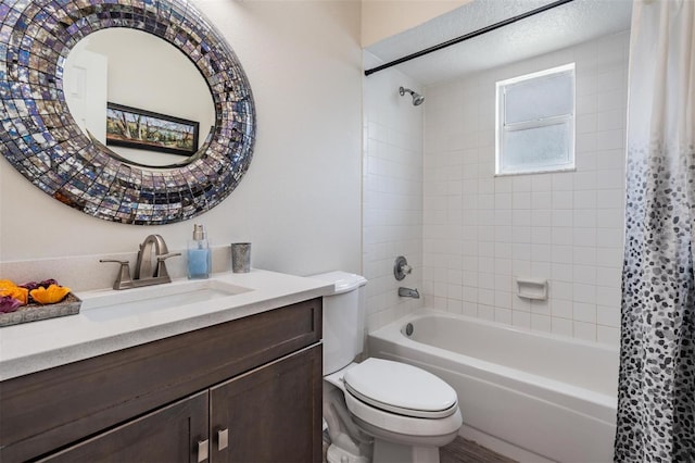 2208 Cattleman Dr, Brandon, FL 33511 - bathroom with shower / bathtub combination with curtain and vanity