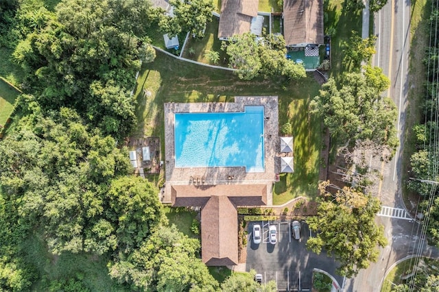 2208 Cattleman Dr, Brandon, FL 33511 - aerial view of property and surrounding area with a pool area