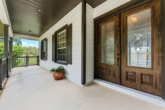2702 Rogers Ranch Rd, Lithia, FL 33547 - property entrance with a porch