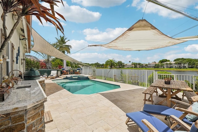 17001 NW 20th St, Pembroke Pines, FL 33028 - view of swimming pool featuring a patio, a fenced backyard, a pool with connected hot tub, a grill, and outdoor dining area
