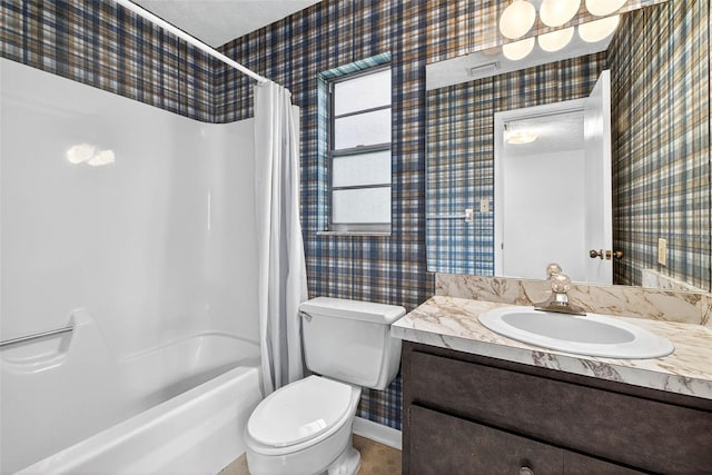 524 Garrard Dr, Temple Terrace, FL 33617 - full bathroom featuring wallpapered walls, vanity, and shower / tub combo with curtain