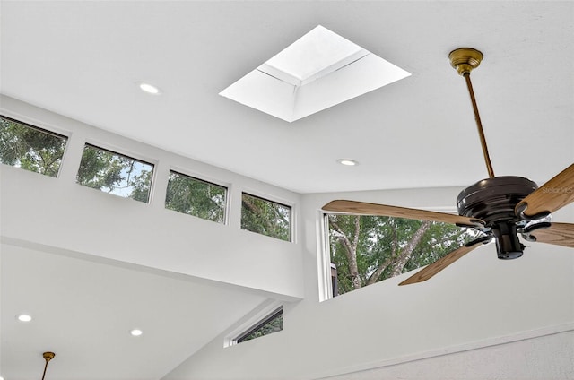 524 Garrard Dr, Temple Terrace, FL 33617 - detailed view of recessed lighting, a skylight, and a ceiling fan