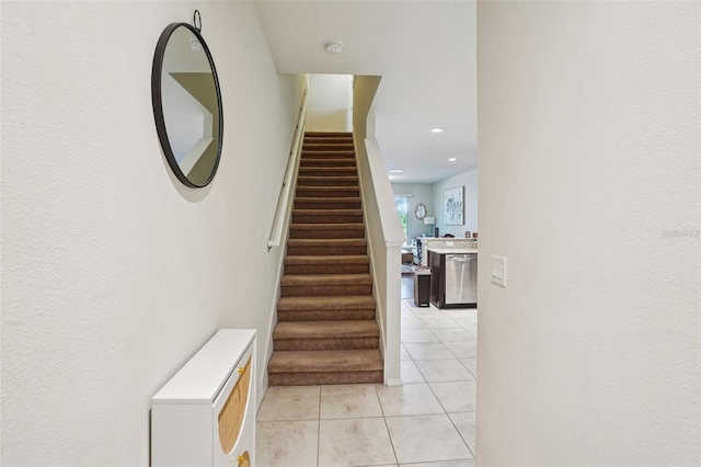4935 White Sanderling Ct, Tampa, FL 33619 - photo 4