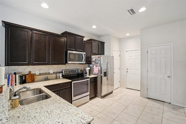 4935 White Sanderling Ct, Tampa, FL 33619 - photo 30