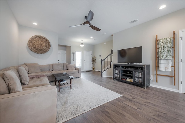 2469 Stapleford Pl, Wesley Chapel, FL 33543 - photo 9